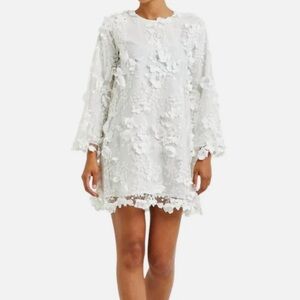 ✨NWT Mestiza White 3d Floral Dress✨